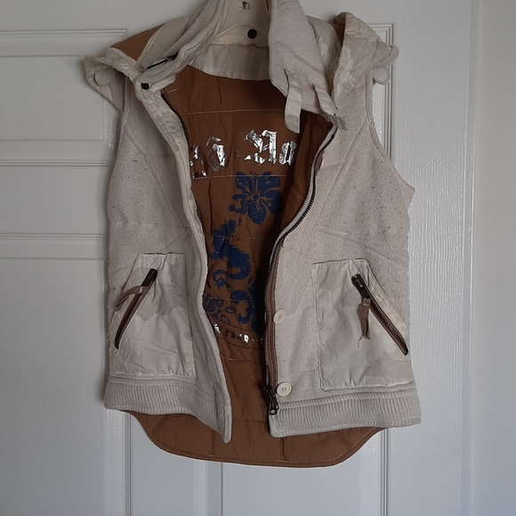 Jacket - Picture 3 of 3